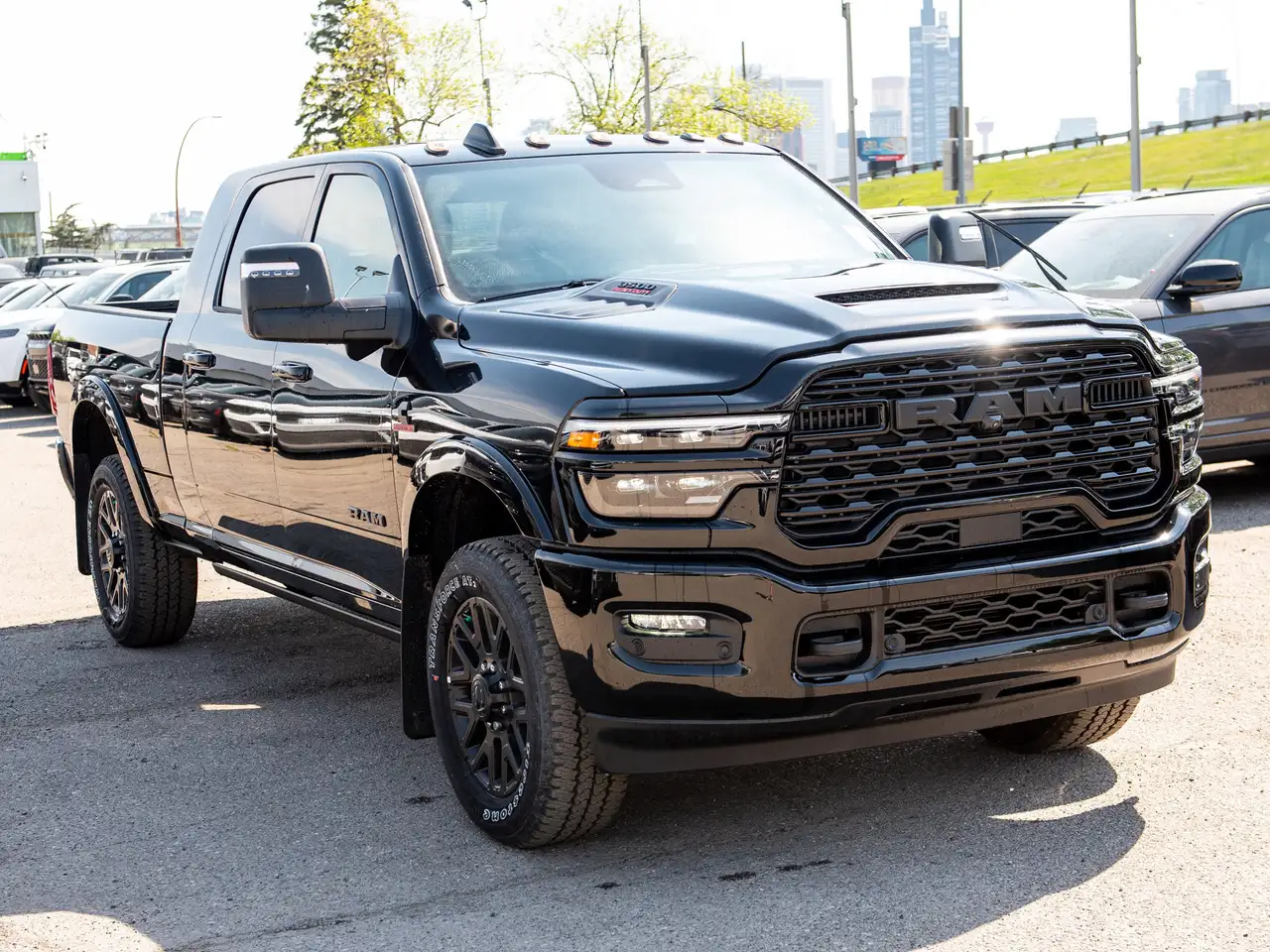 RAM 3500 снимка RAM 3500