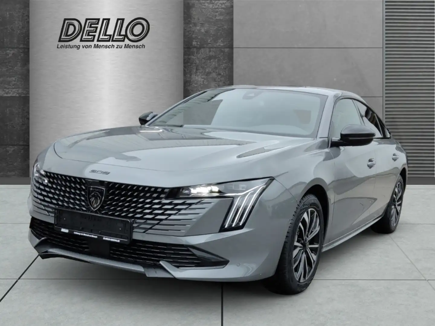 Peugeot 508 Allure Plug-In Hybrid Assistance-Paket sensorgest. Šedá - 1