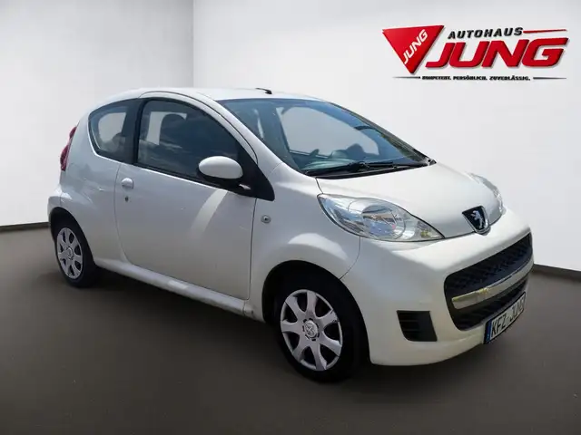 Peugeot 107 view 9