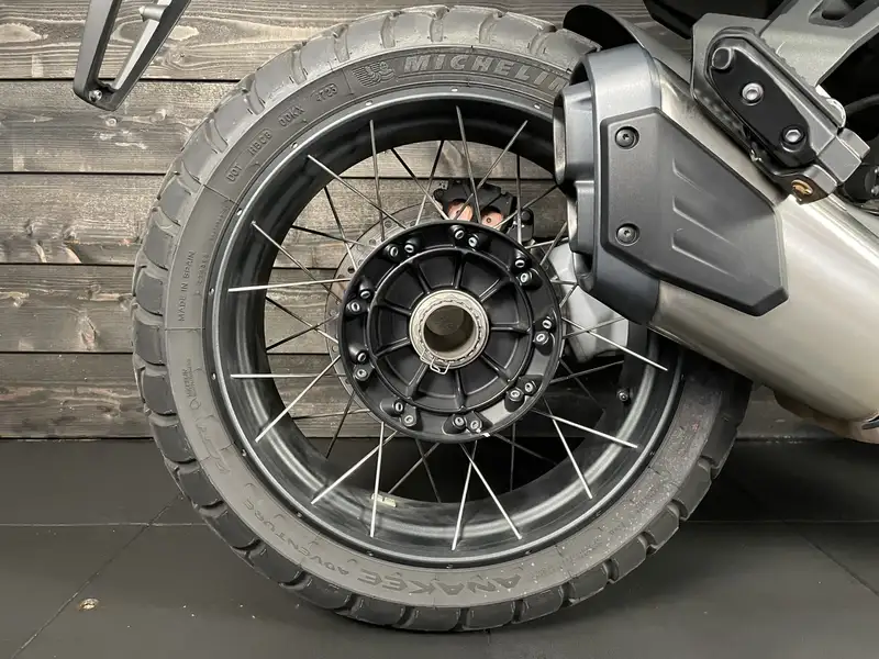 Moto Guzzi V 100 - foto 4