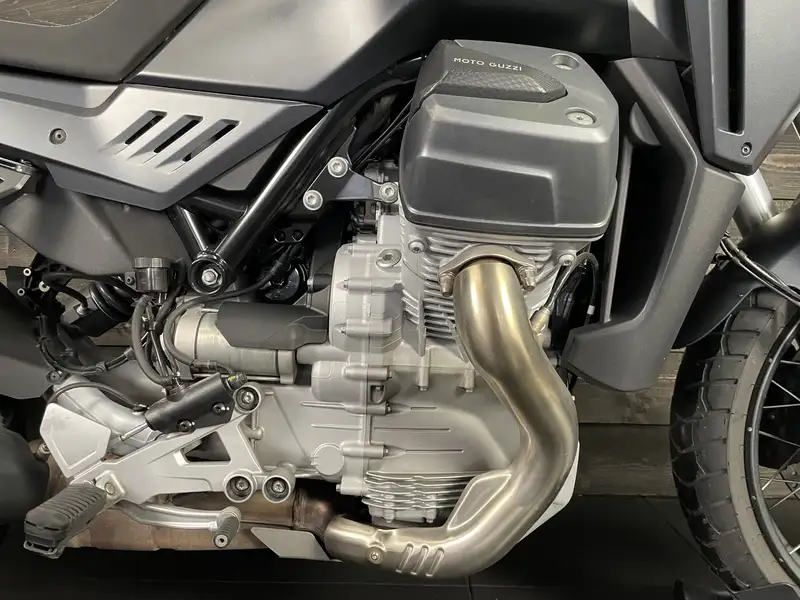 Moto Guzzi V 100 - foto 5