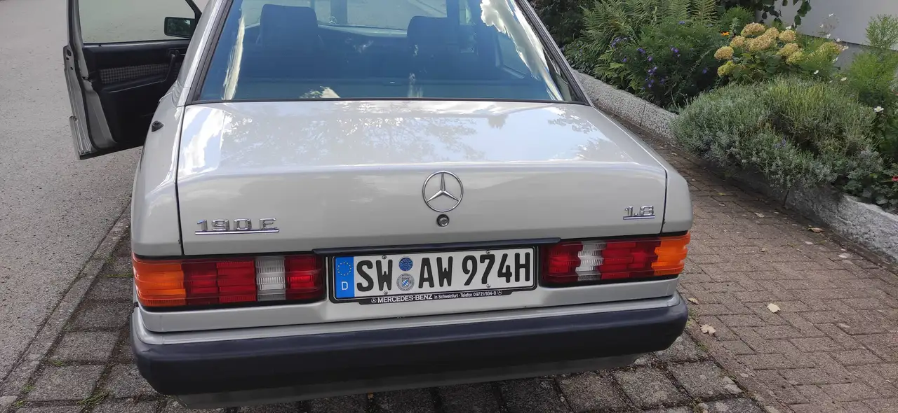 Mercedes-Benz 190, foto 5