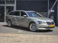 Skoda Superb Combi 2.0 TDI Style Business EXPORT / PANO / FULL- Geel - thumbnail 10