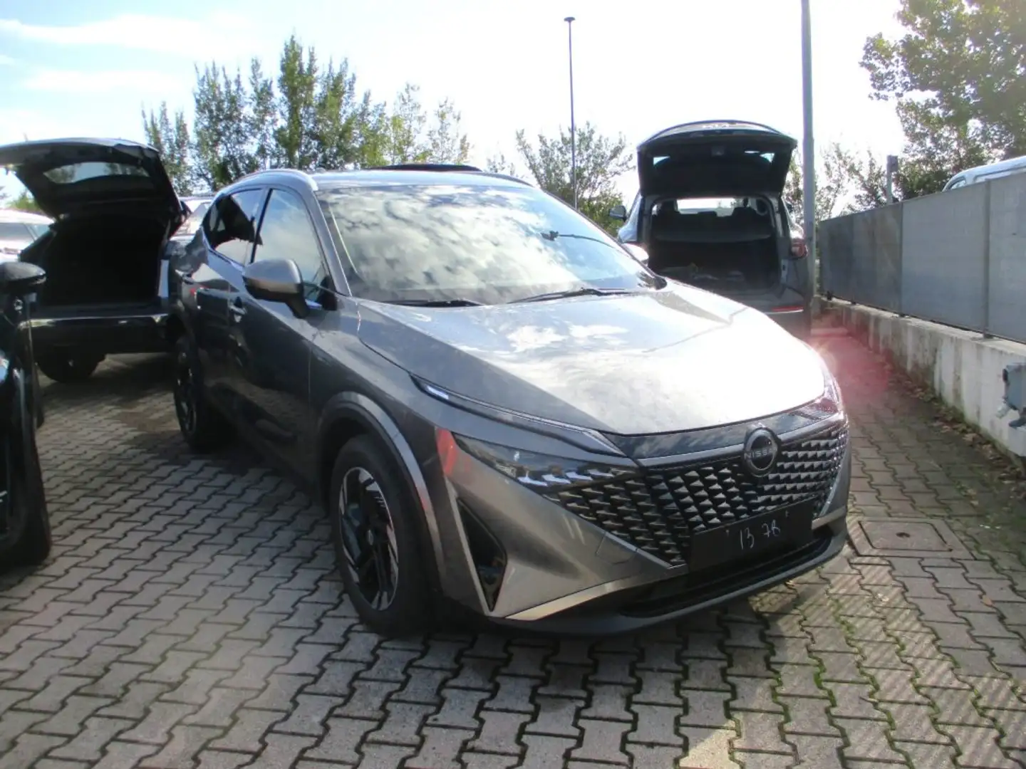 Nissan Qashqai MHEV 158 CV X-Tronik N-Connecta My25 WINTER PACK Grau - 1