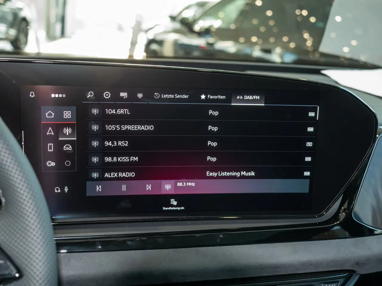 Audi A6 Limousine TDI quattro PANO B&O AHK STANDHZ 12