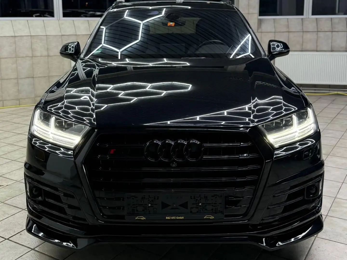 Audi SQ7 4.0 TDI quattro Schwarz - 2