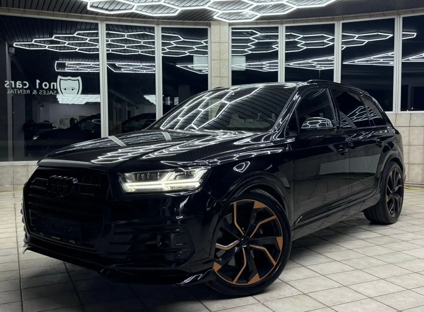 Audi SQ7 4.0 TDI quattro Schwarz - 1