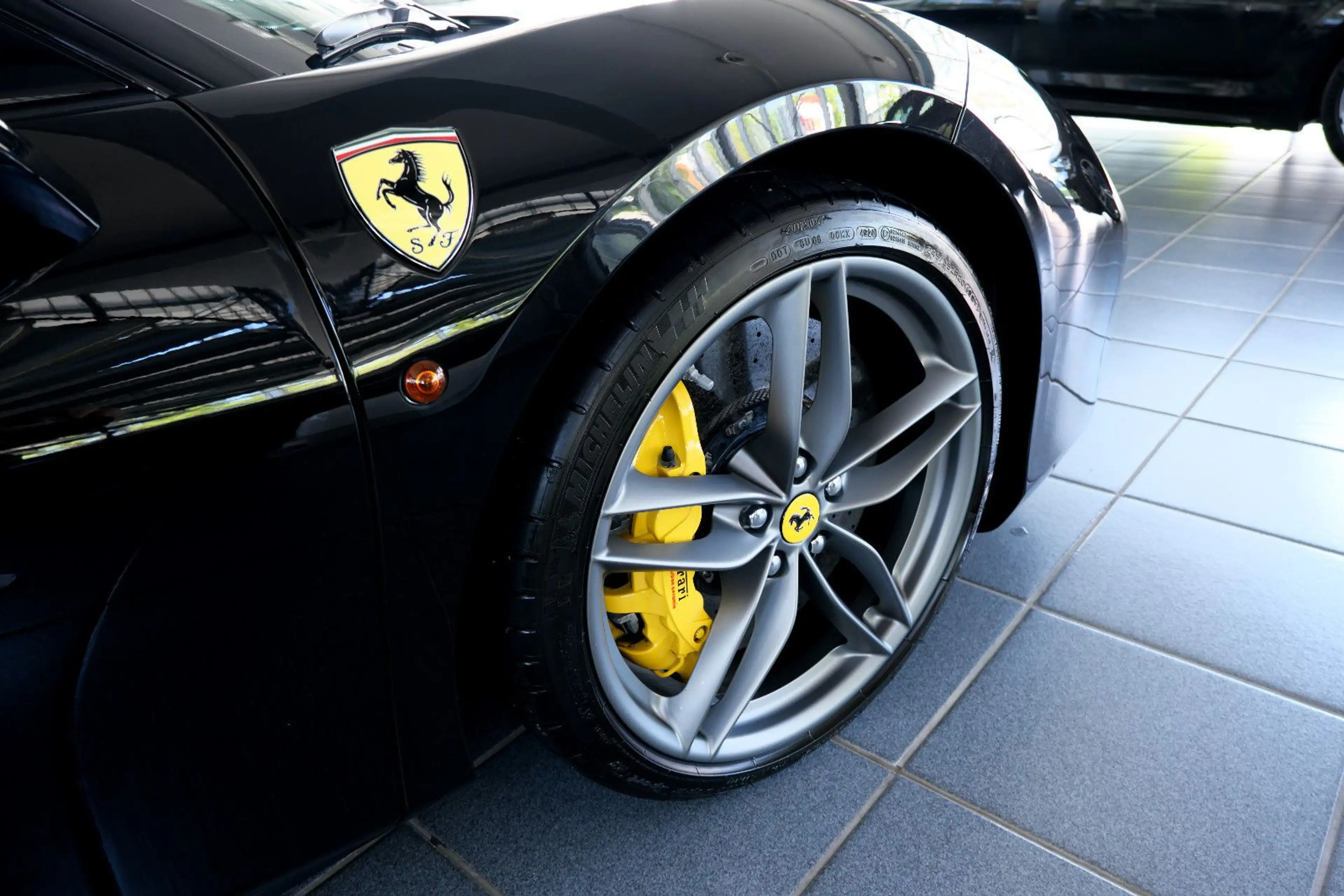 Ferrari 488 Liftsystem FerrariPowerGarantie 04.2027 — photo 7