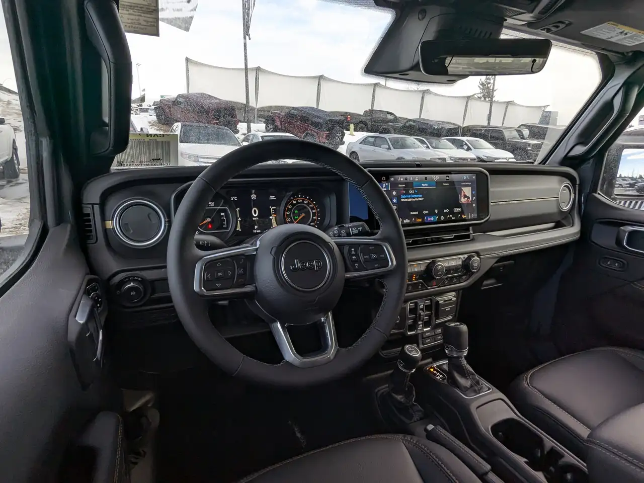 Jeep Wrangler снимка Jeep Wrangler
