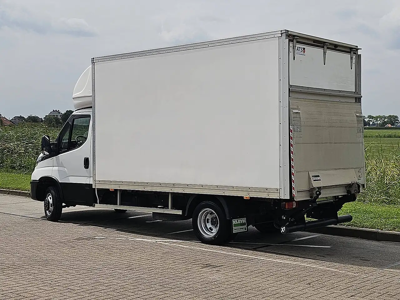 Iveco Daily 2022 — фото 6