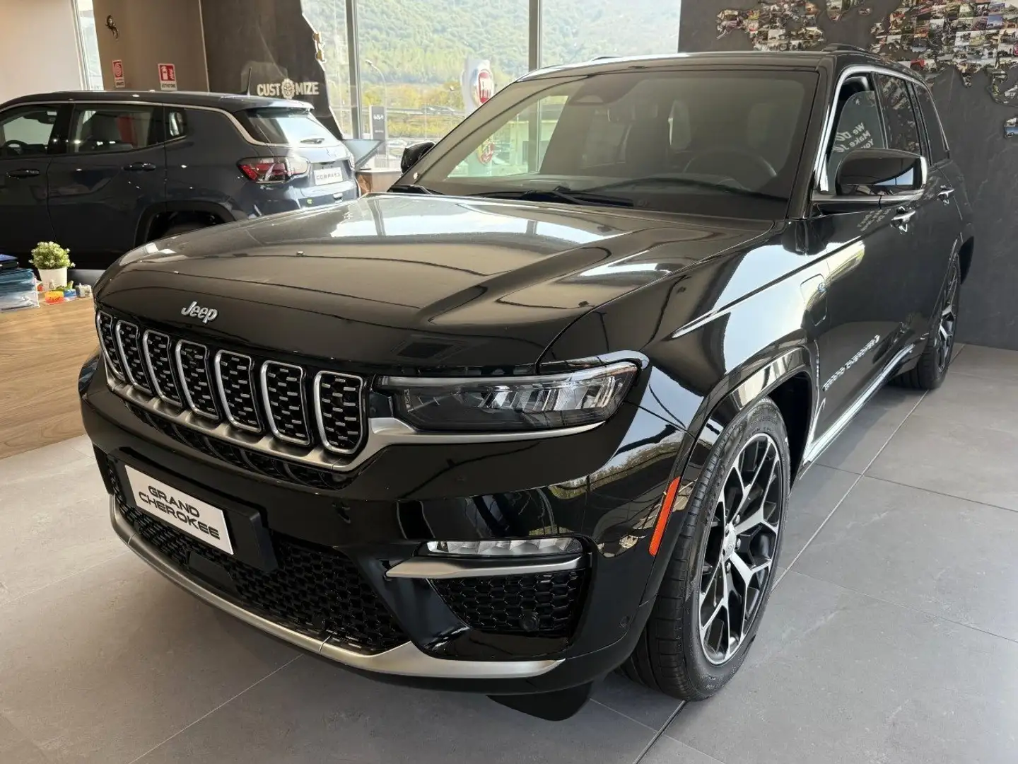 Jeep Grand Cherokee 4xe 2.0 atx phev Summit Reserve 4xe auto KM ZERO Noir - 1
