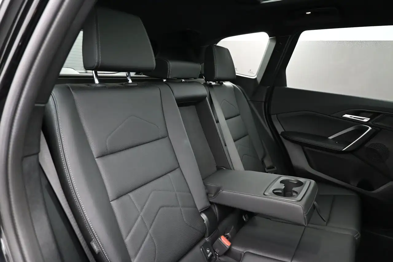 BMW X1 снимка BMW X1