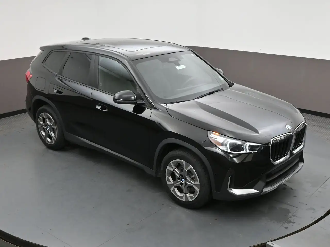 BMW X1 снимка BMW X1