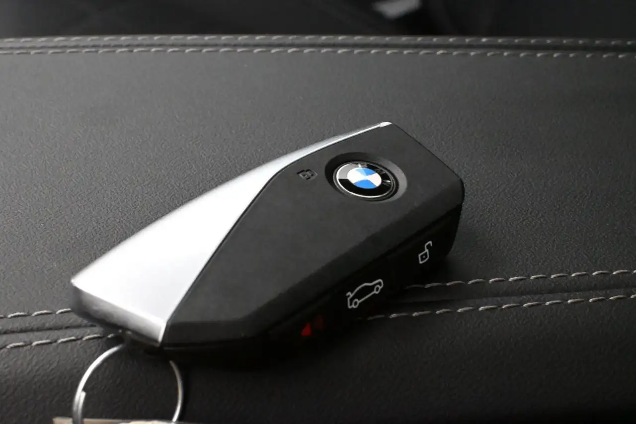 BMW X1 снимка BMW X1
