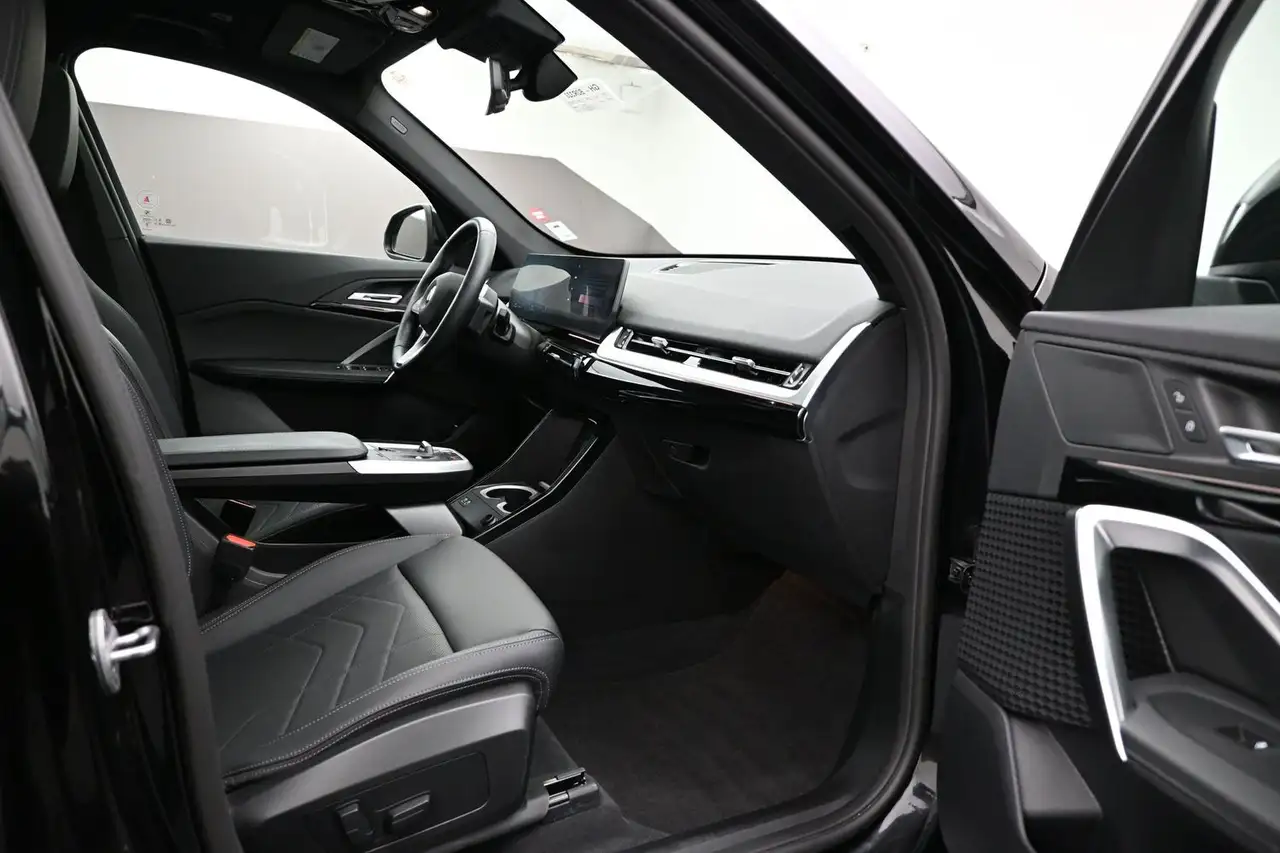 BMW X1 снимка BMW X1
