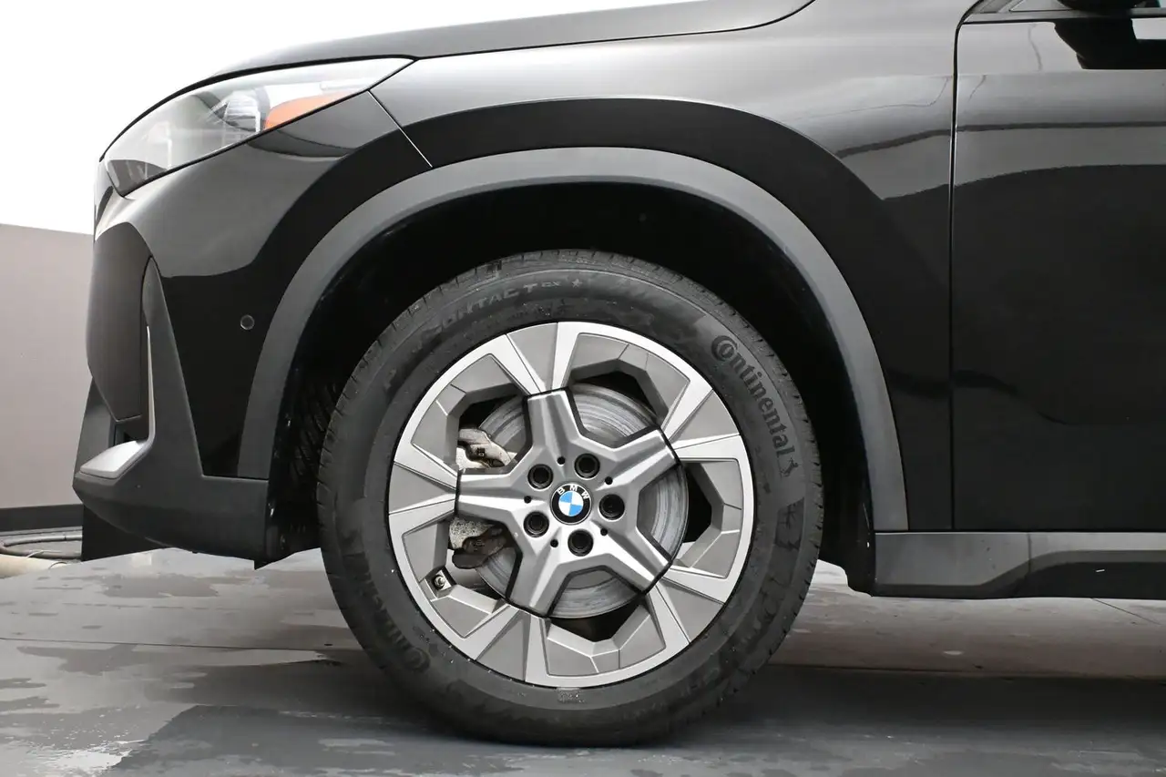 BMW X1 снимка BMW X1