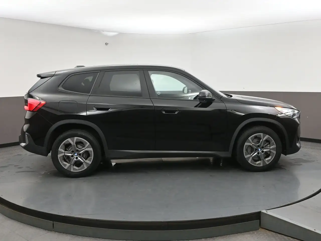 BMW X1 снимка BMW X1