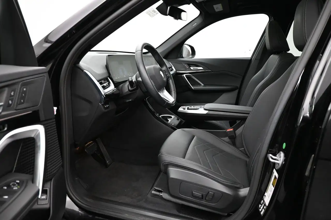 BMW X1 снимка BMW X1