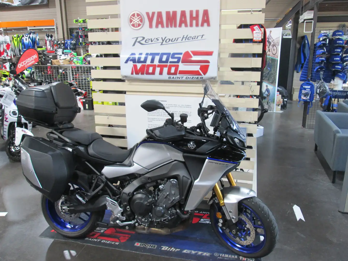Yamaha Tracer 9 GT Gris - 1