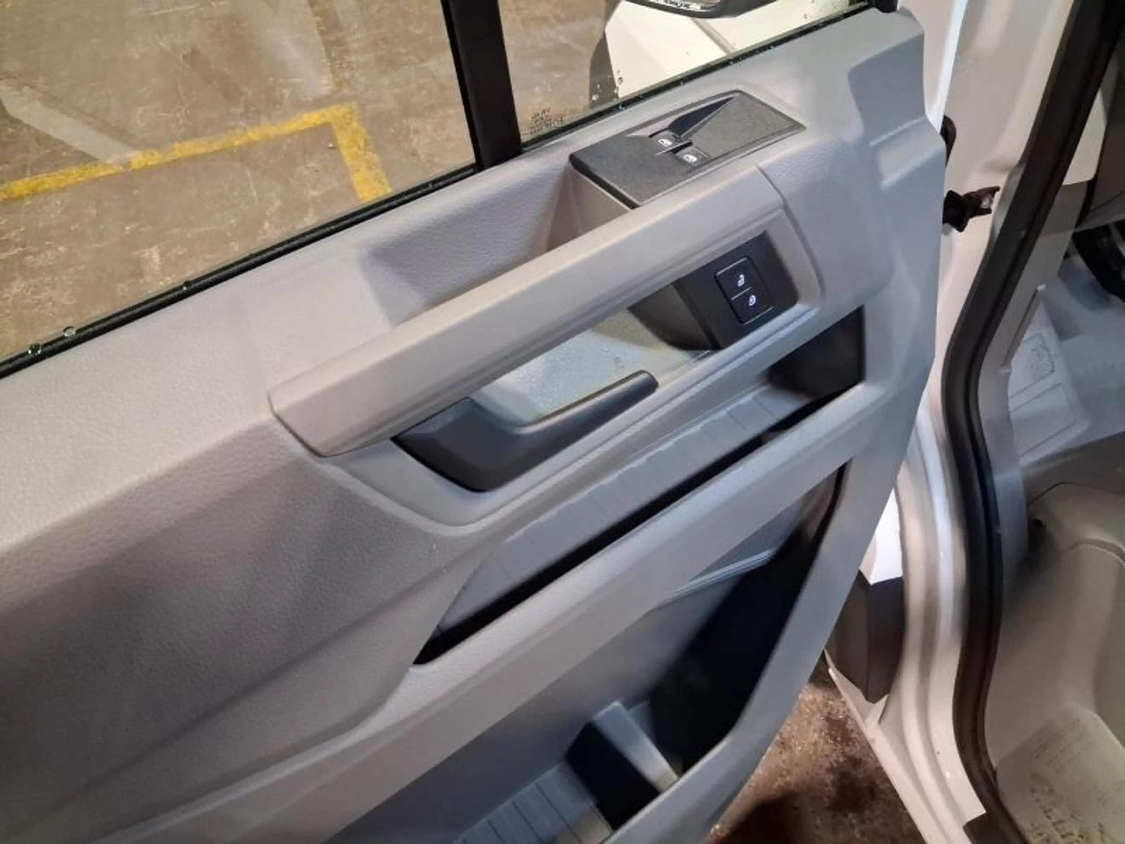 Volkswagen Crafter 30 3640 — photo 10