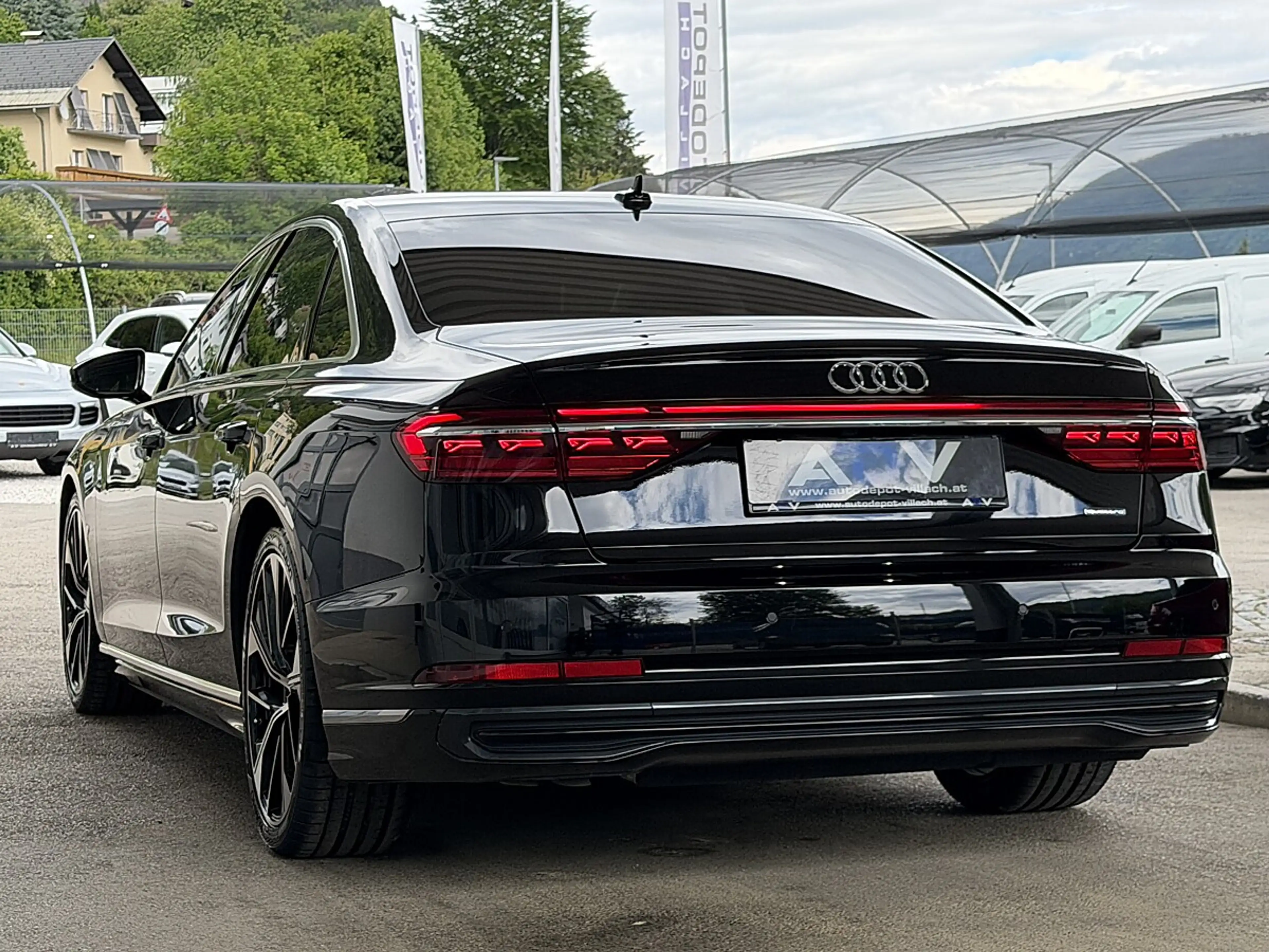 Audi A8 50 TDI quattro Tiptronic — photo 12