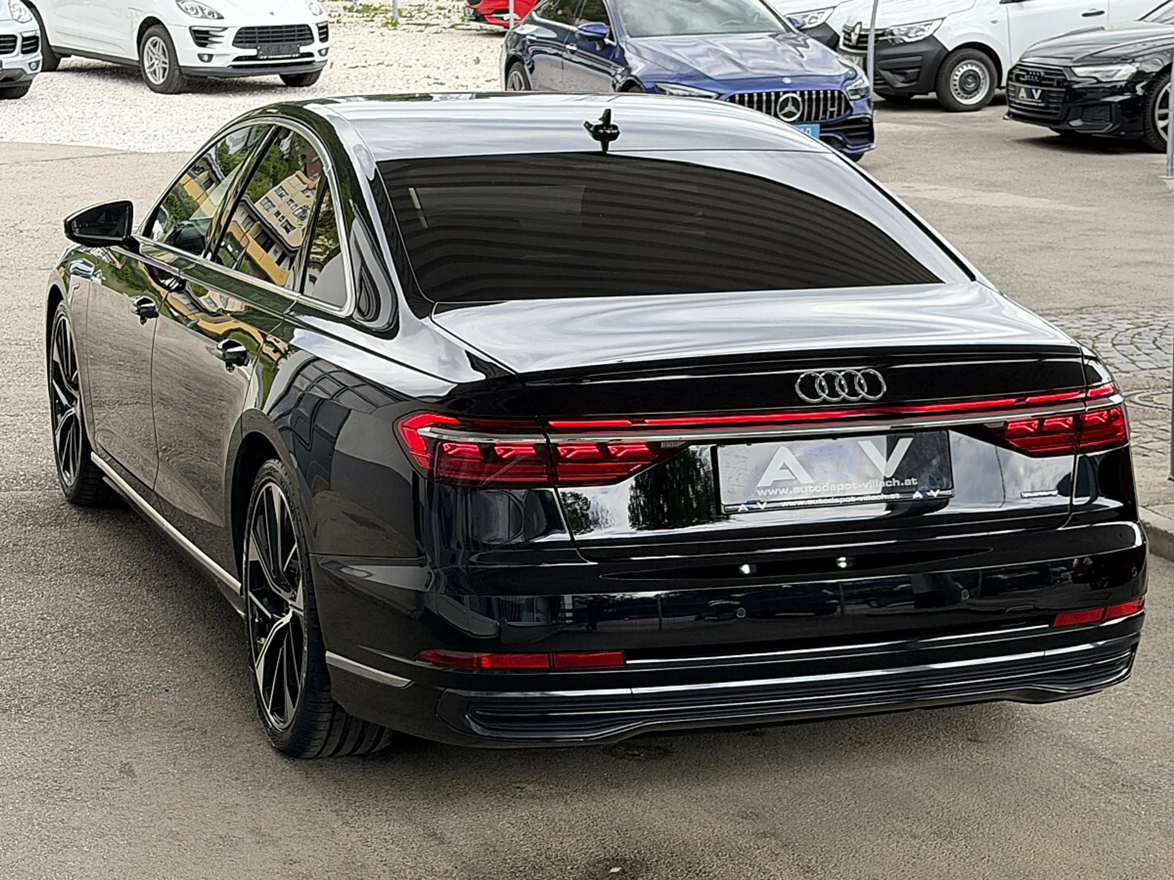 Audi A8 50 TDI quattro Tiptronic — photo 13