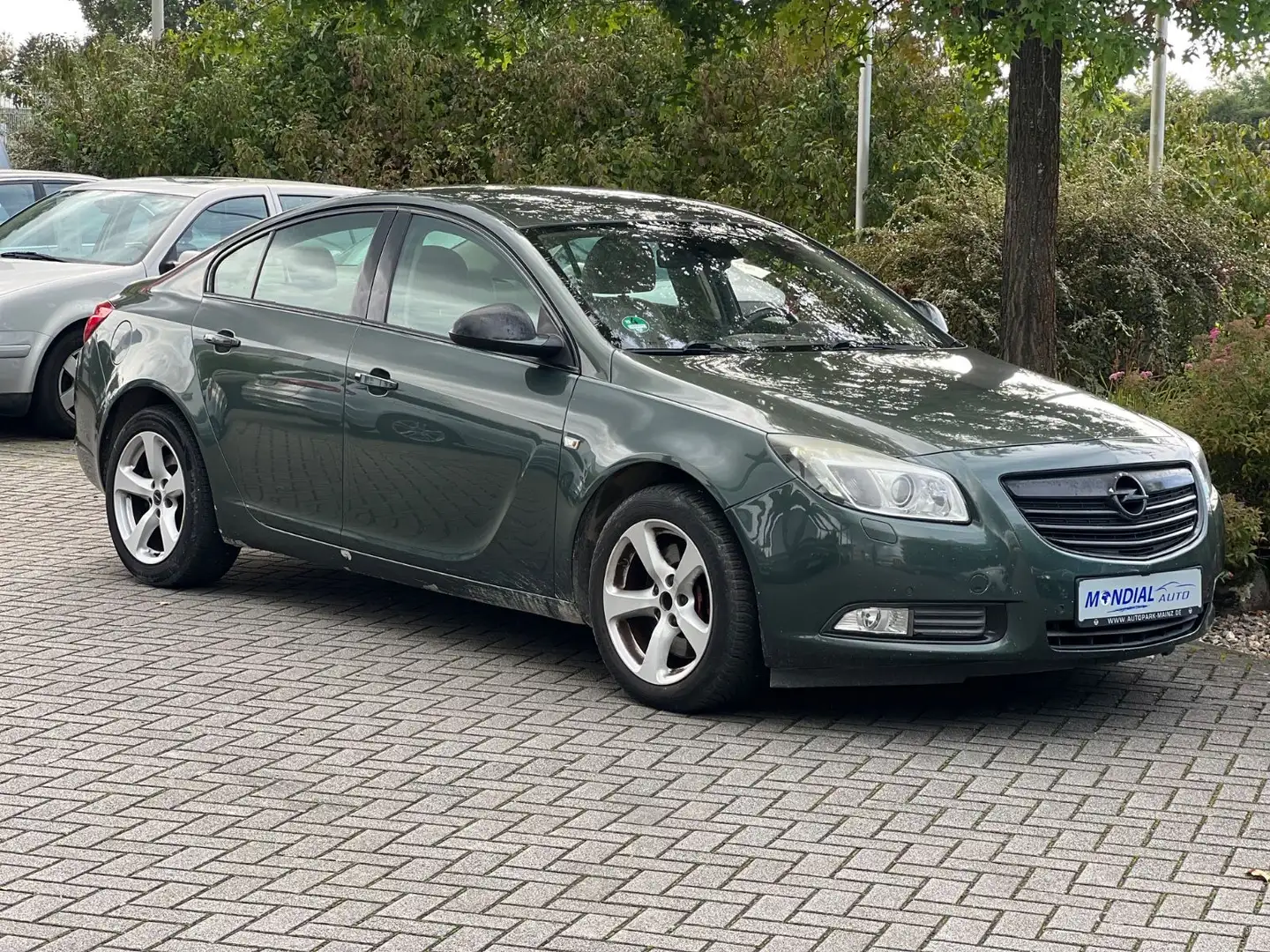 Opel Insignia V6 Lim. Cosmo 4x4 / Automatik Vert - 1