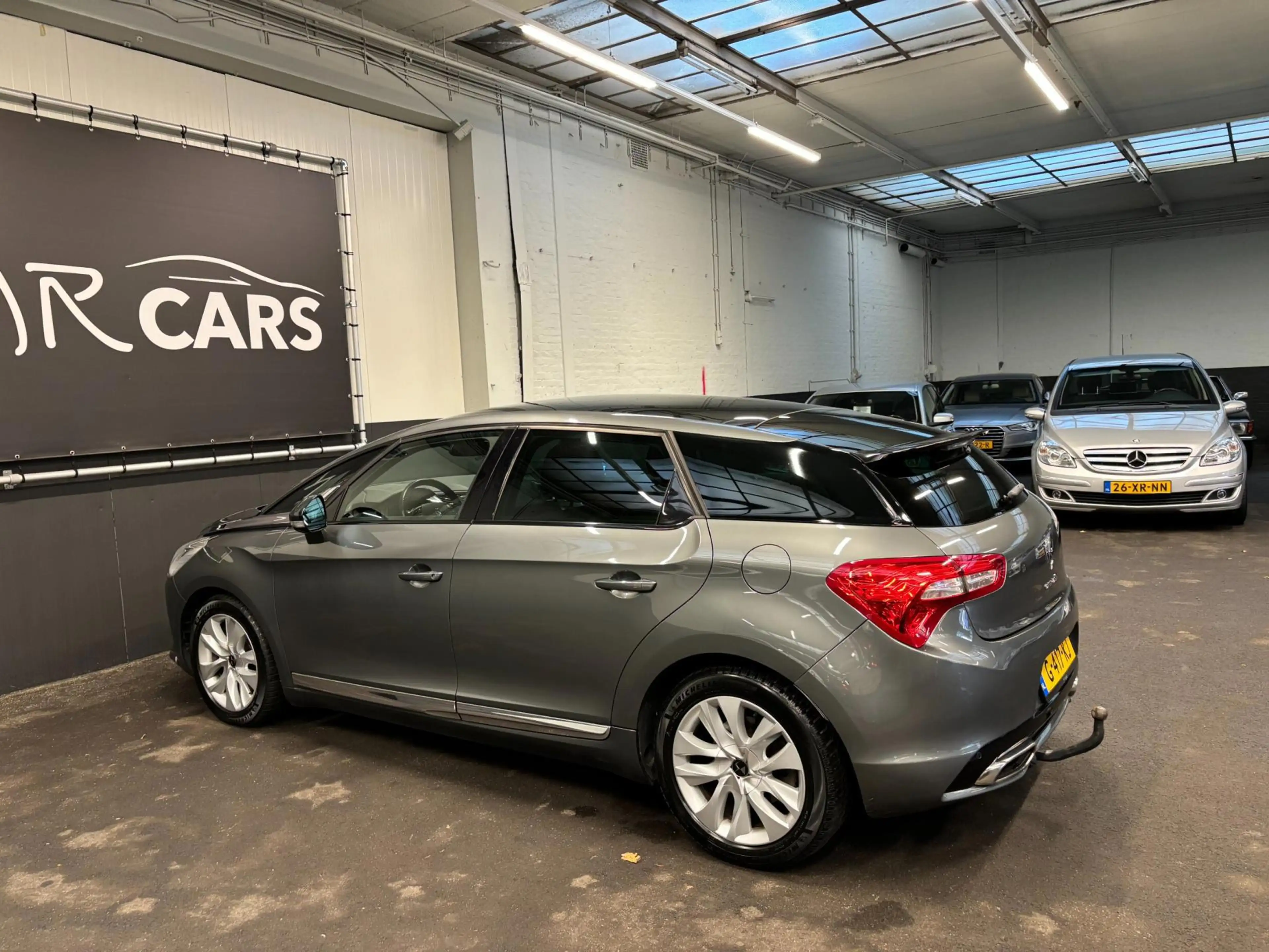 Citroen DS5 1.6 THP Sport Chic Leder/Navi/Camera/Panodak — photo 9