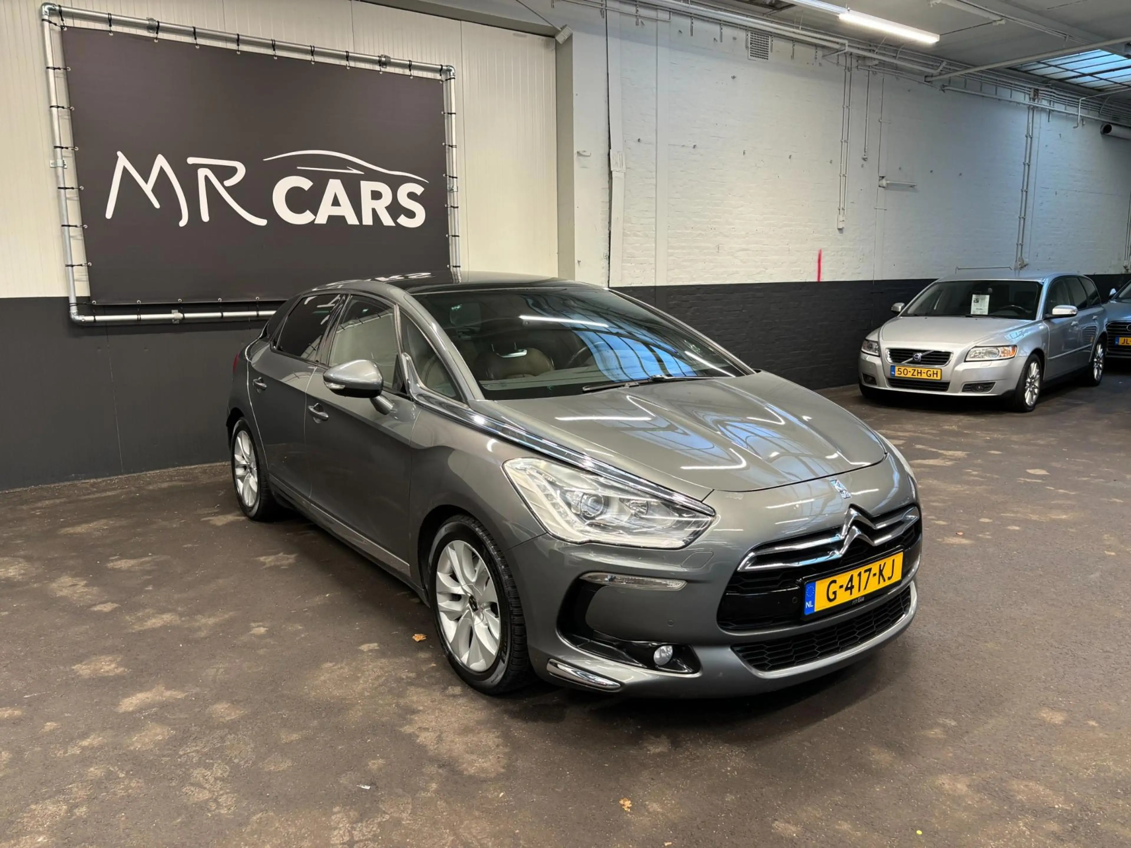 Citroen DS5 1.6 THP Sport Chic Leder/Navi/Camera/Panodak — photo 4