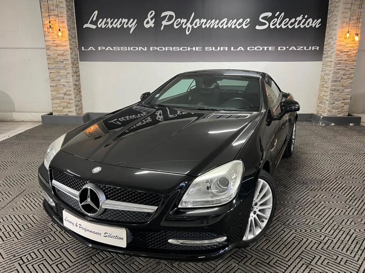 Mercedes-Benz SLK 250 BVA 204ch - 69000km - Toit panoramique - Excel Noir - 2