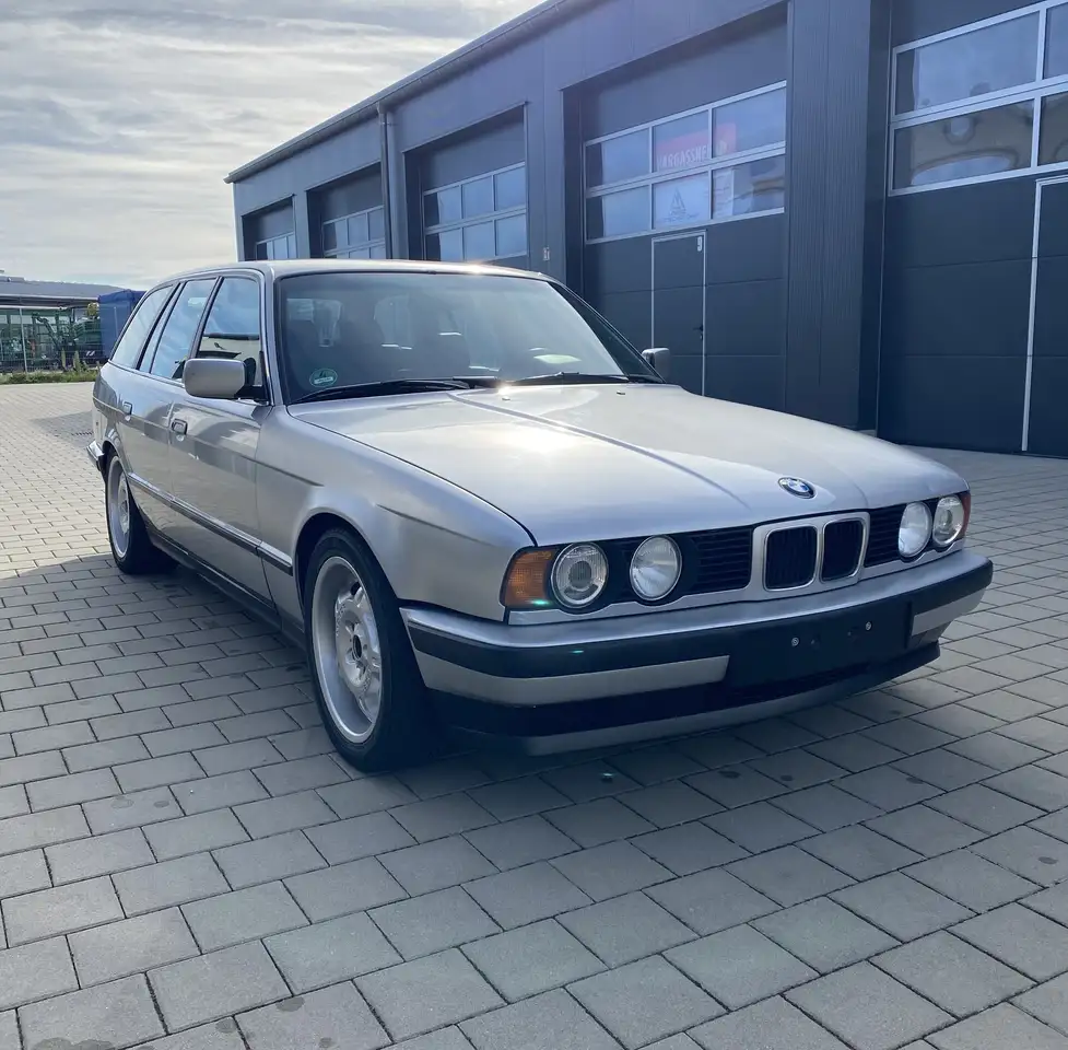 BMW 520 i touring, foto 2