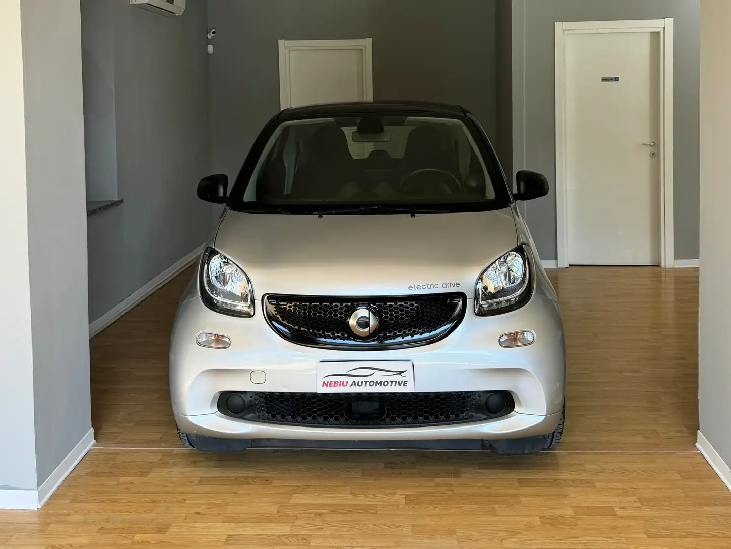 smart forTwo Fortwo electric drive Greenflash Edition Grey - 2