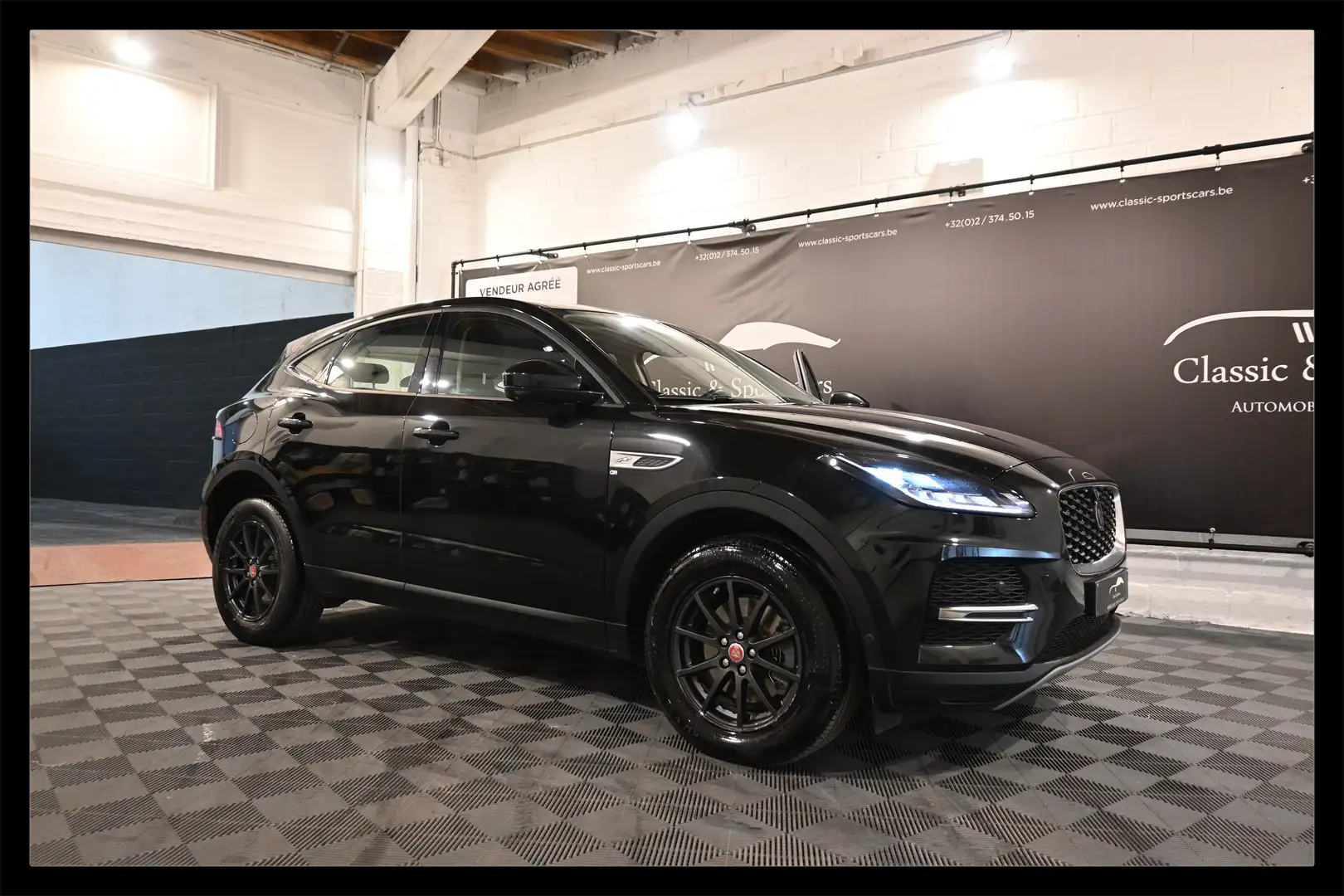 Jaguar E-Pace 2.0 D AWD NEW MODEL / CAMERA 360 / 3D Noir - 1