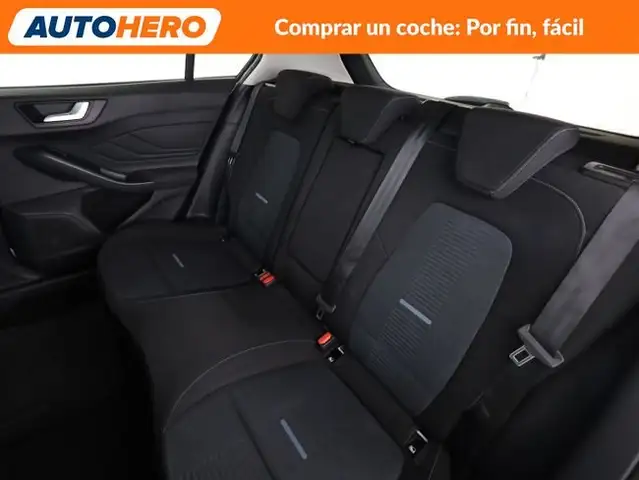 Ford Focus view 15