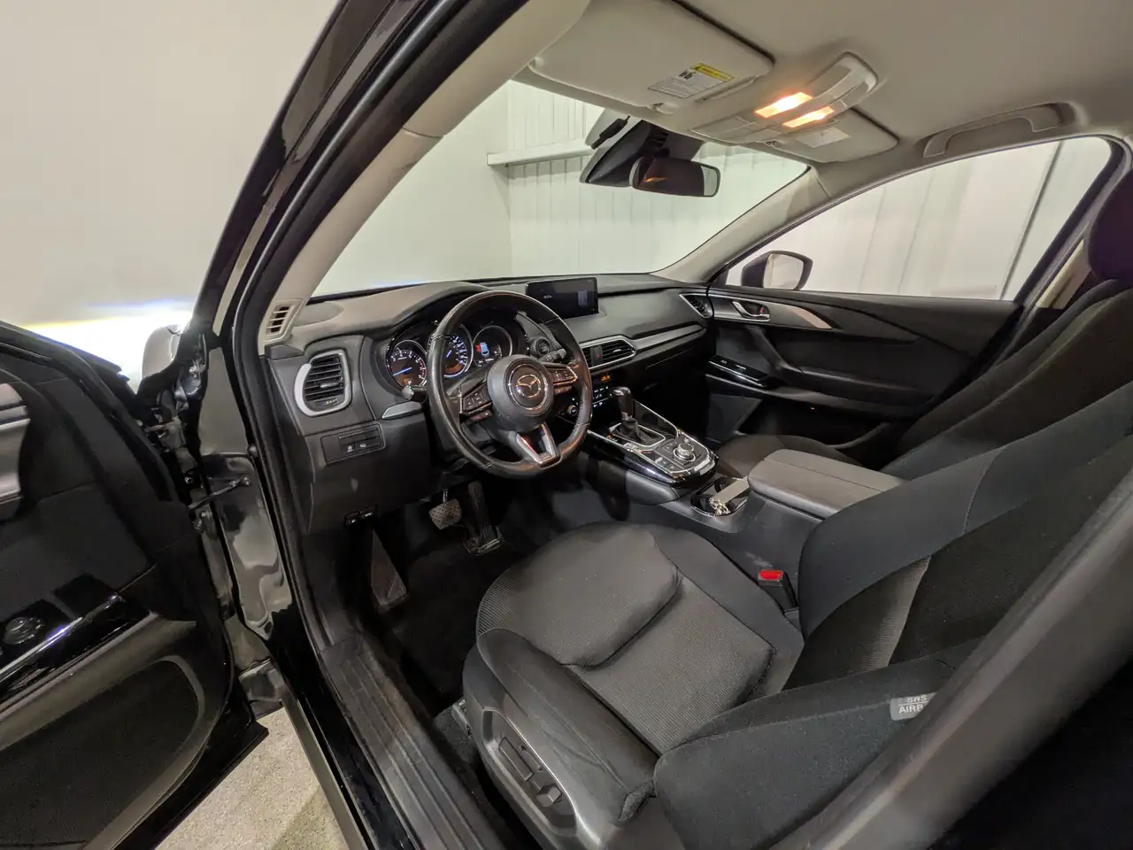 Mazda CX-9 снимка Mazda CX-9