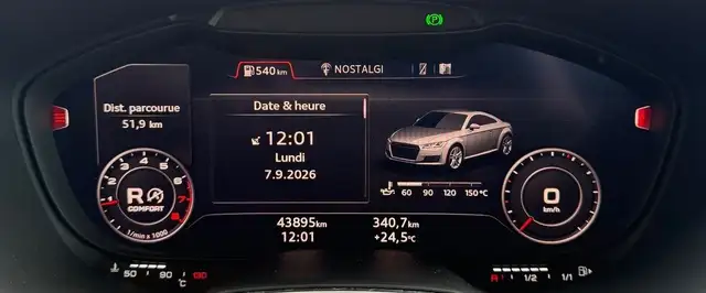 Audi TT view 11