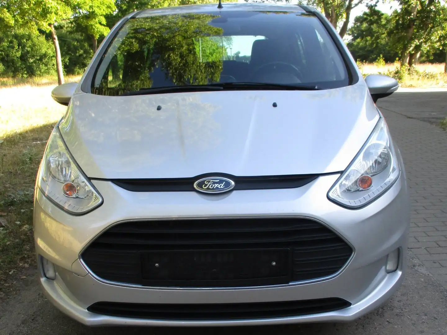 Ford B-Max 1.0 EcoBoost Titanium Silber - 2