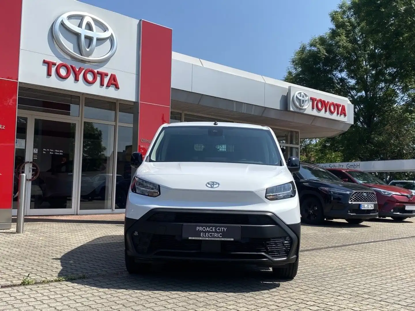 Toyota Proace City Electric (50 kWh) L1 Meister mit Holzboden Weiß - 2
