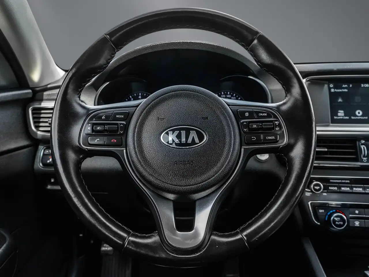 Kia Optima photo Kia Optima