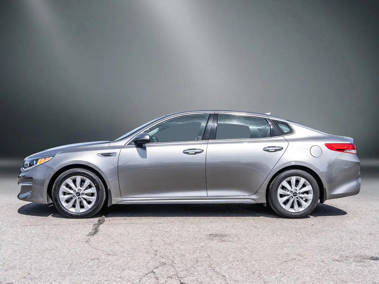 Kia Optima photo Kia Optima