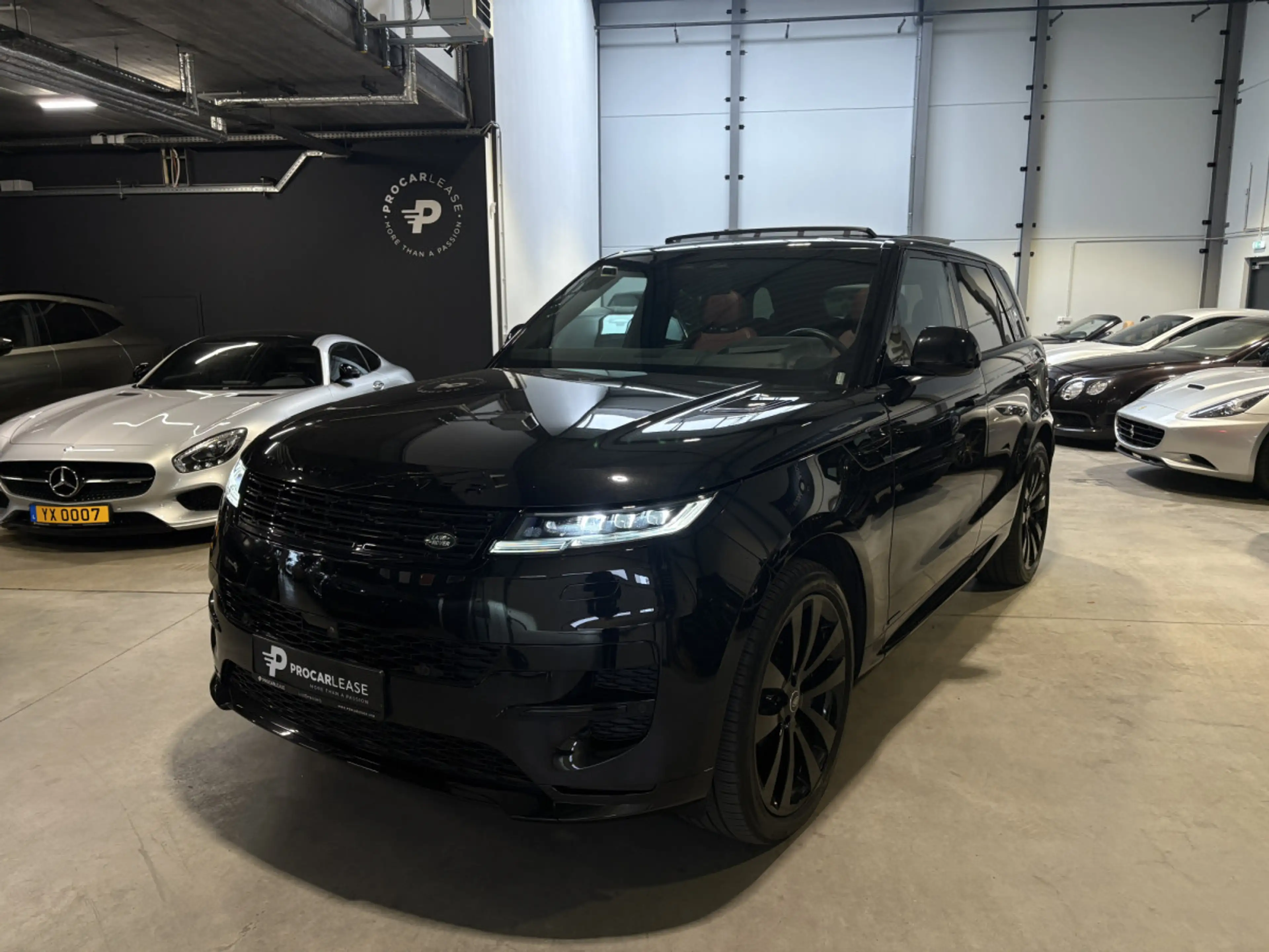 Land Rover Range Rover Sport P530 V8 AUTOBIOGRAPHY+ 4 WINTER WHEELS — photo 3