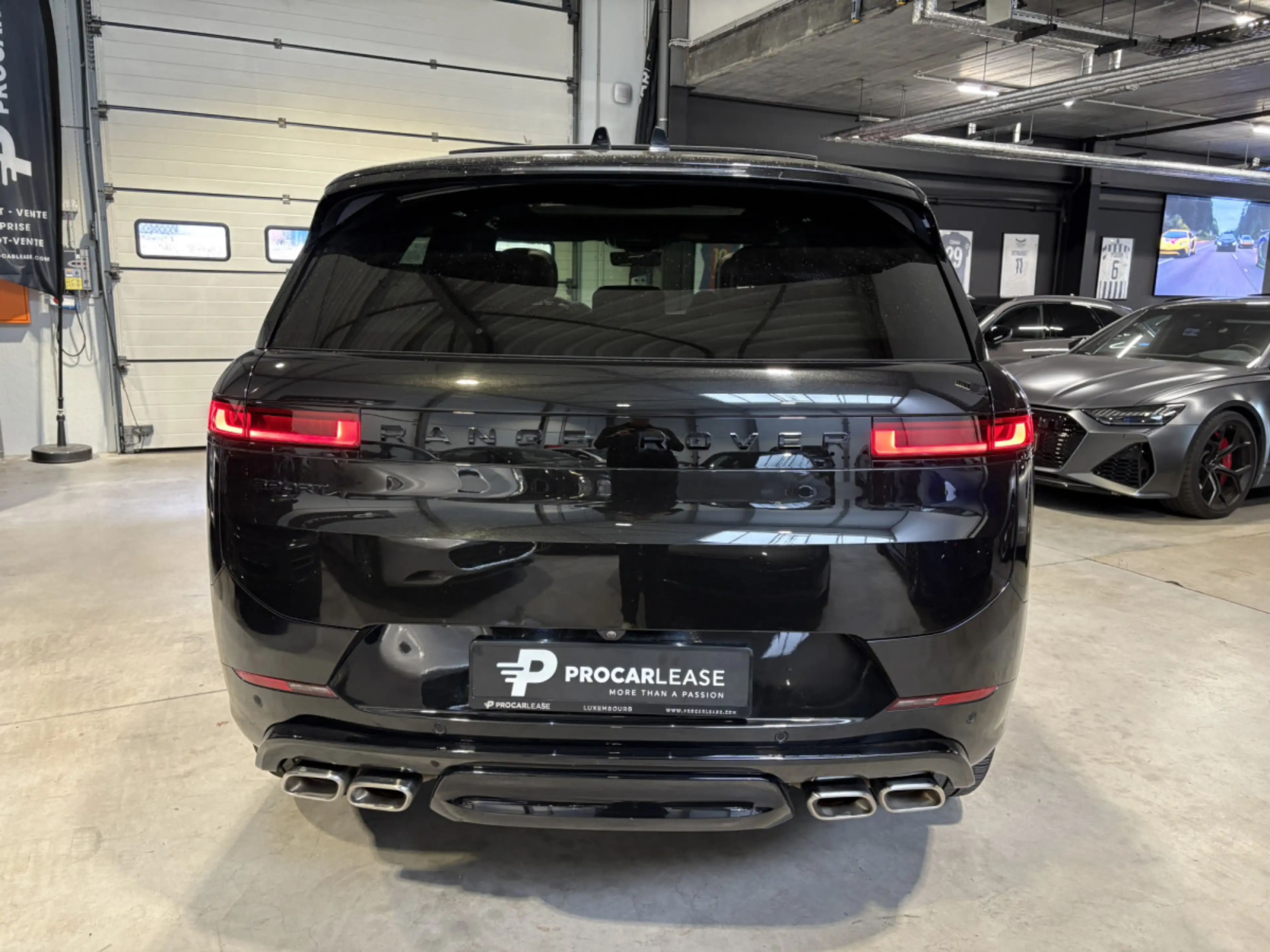 Land Rover Range Rover Sport P530 V8 AUTOBIOGRAPHY+ 4 WINTER WHEELS — photo 8
