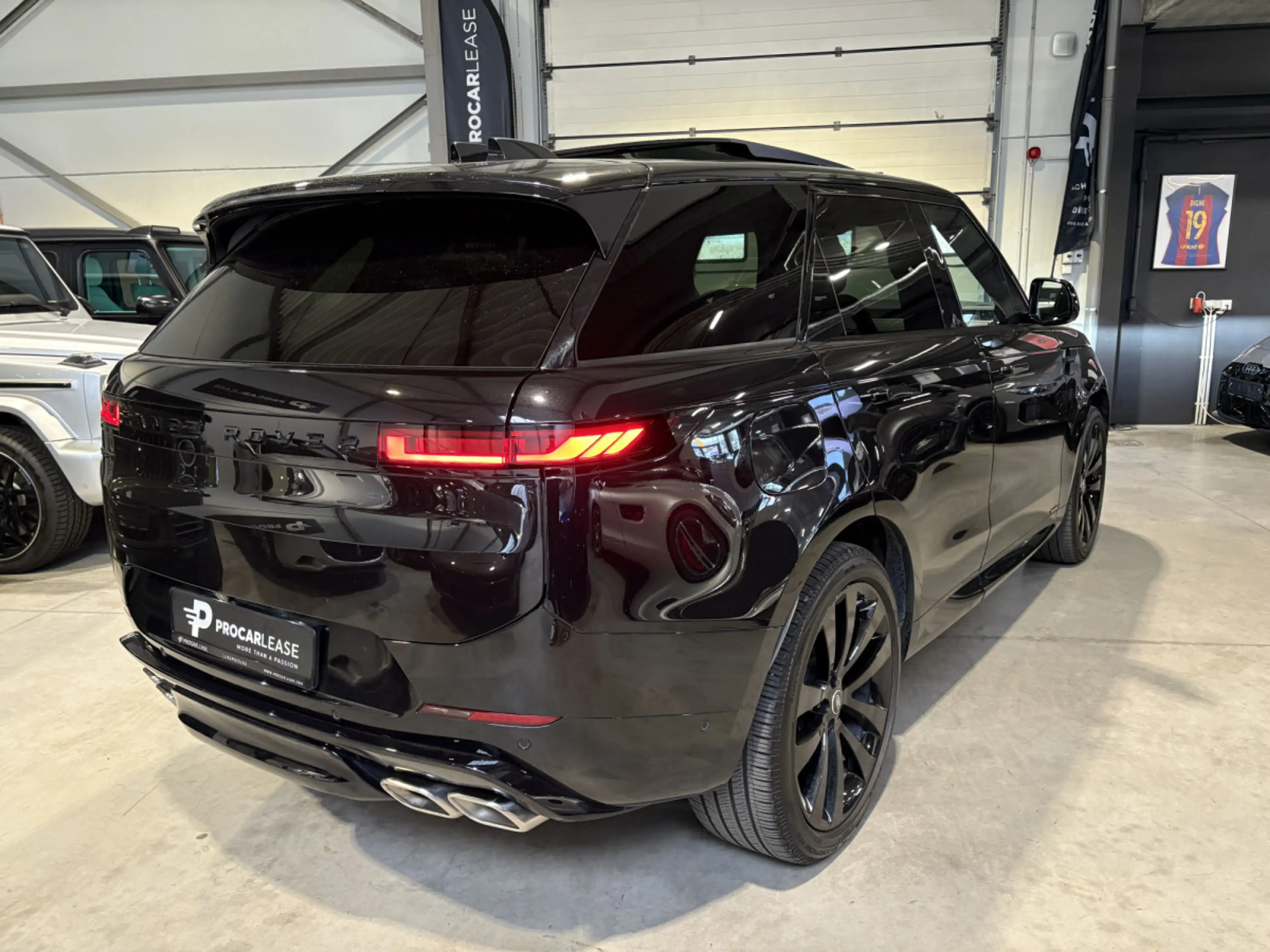 Land Rover Range Rover Sport P530 V8 AUTOBIOGRAPHY+ 4 WINTER WHEELS — photo 9