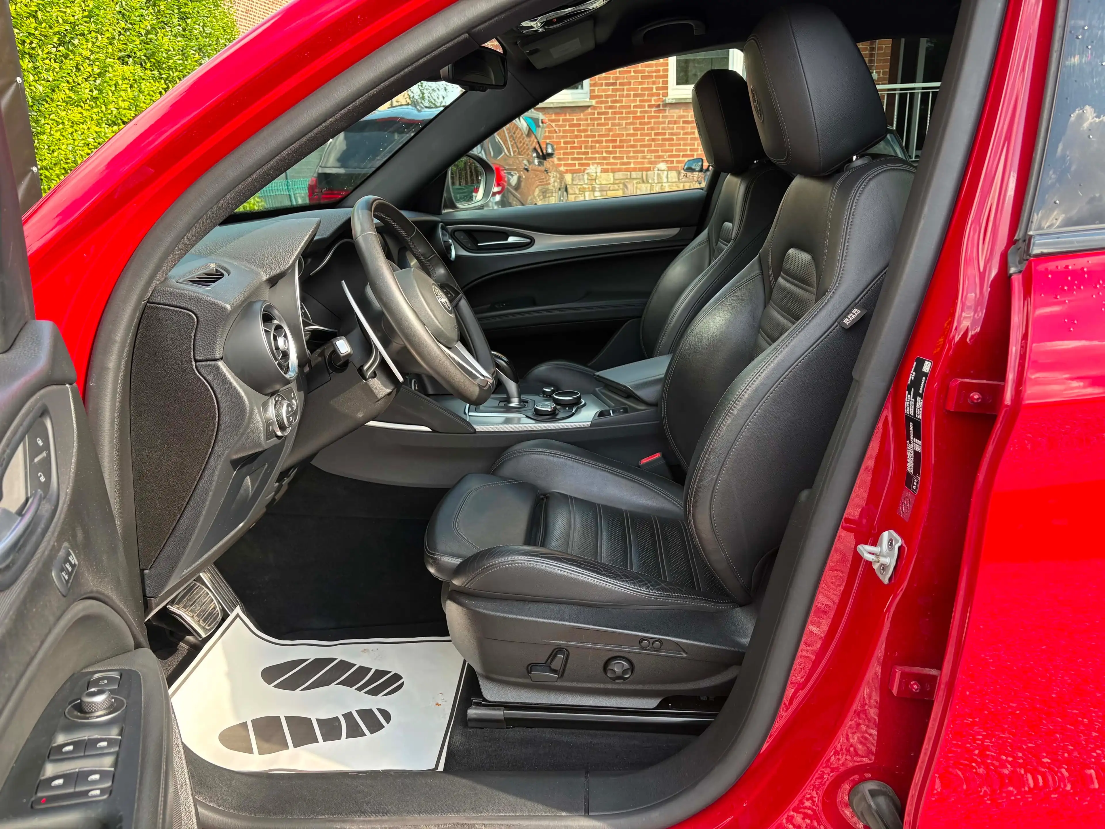 Alfa Romeo Stelvio 2.2Jtd-132Kw-AWD-Boite Auto-Palettes au Volant-Camera-Cruise-PDC-GPS-LED... — photo 6