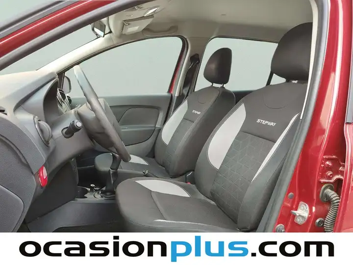 Dacia Sandero 0.9 TCE Stepway 2015, foto 8