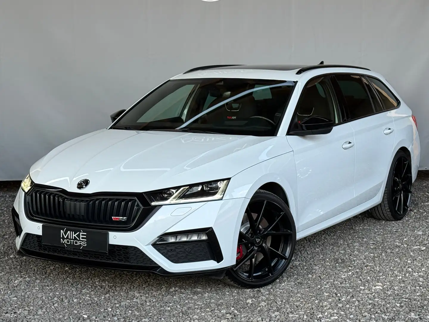 Skoda Octavia Combi RS 2,0 TSI DSG Weiß - 2