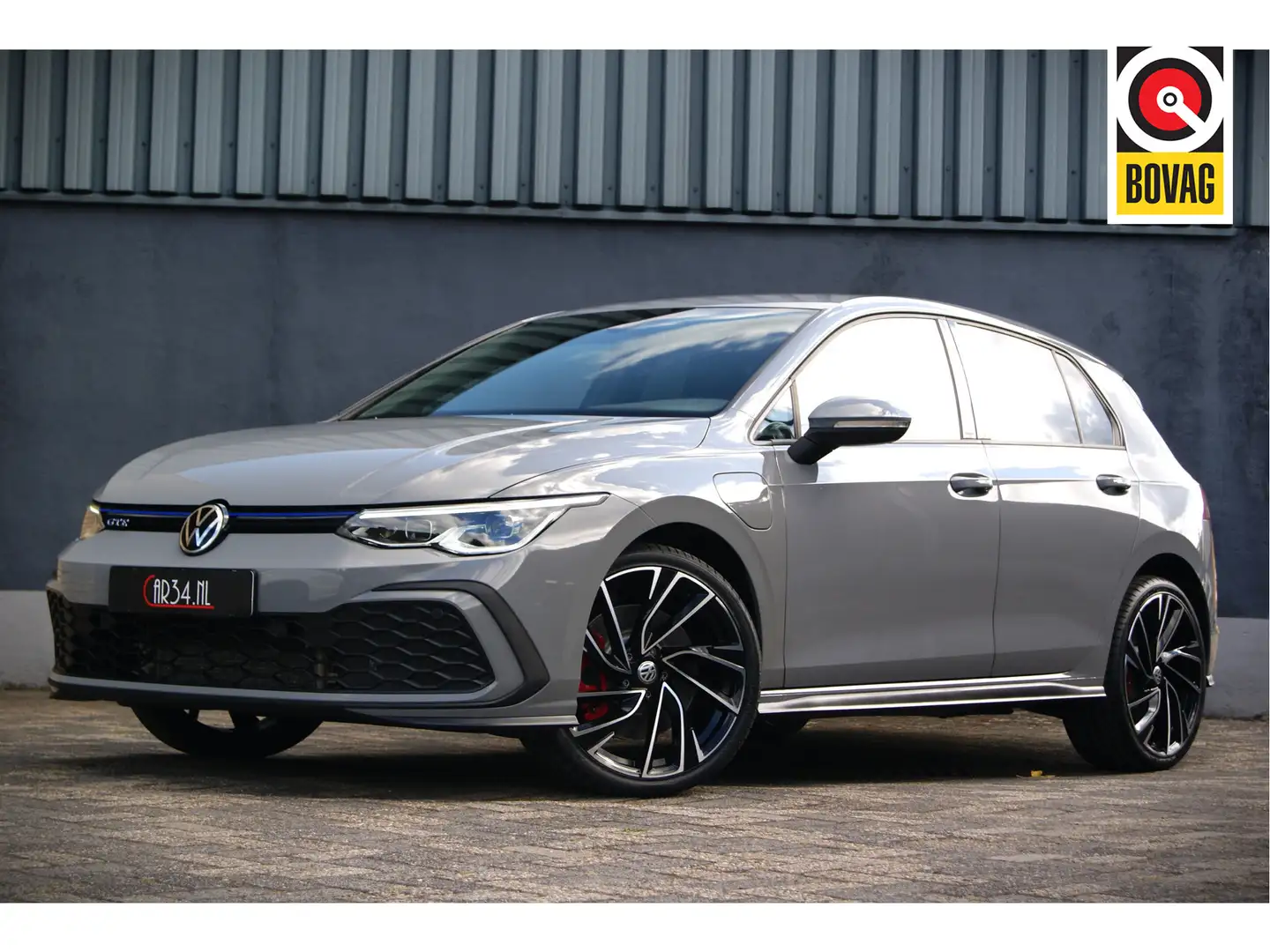 Volkswagen Golf GTE 1.4 eHybrid 245PK Carplay/Camera/19Inch/Stoelverw/ Gris - 1