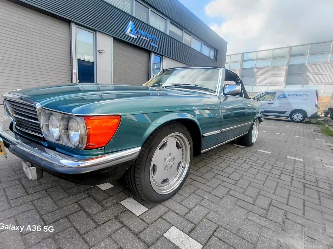 Mercedes-Benz SL 380 cabriolet, foto 4