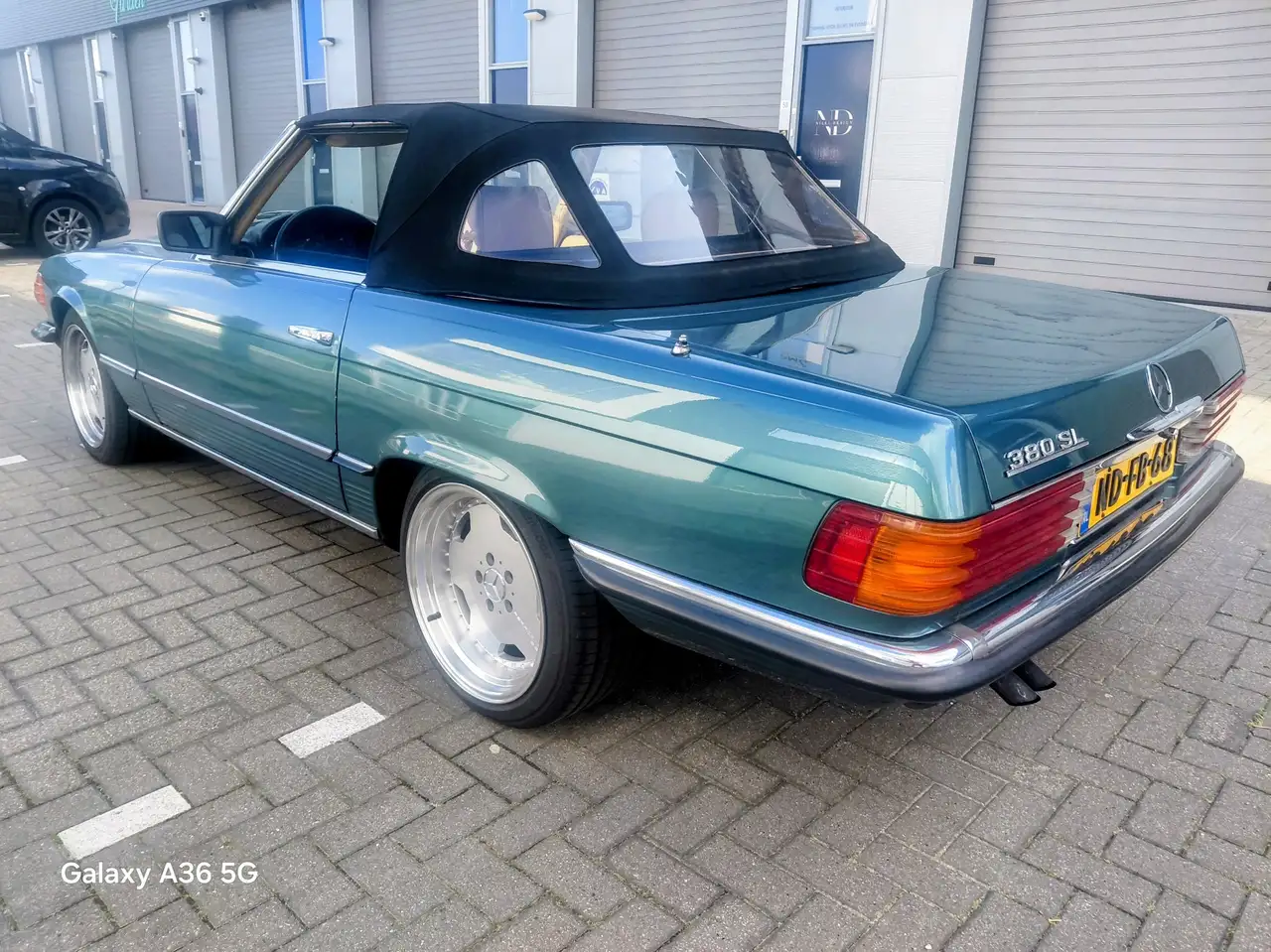 Mercedes-Benz SL 380 cabriolet, foto 8