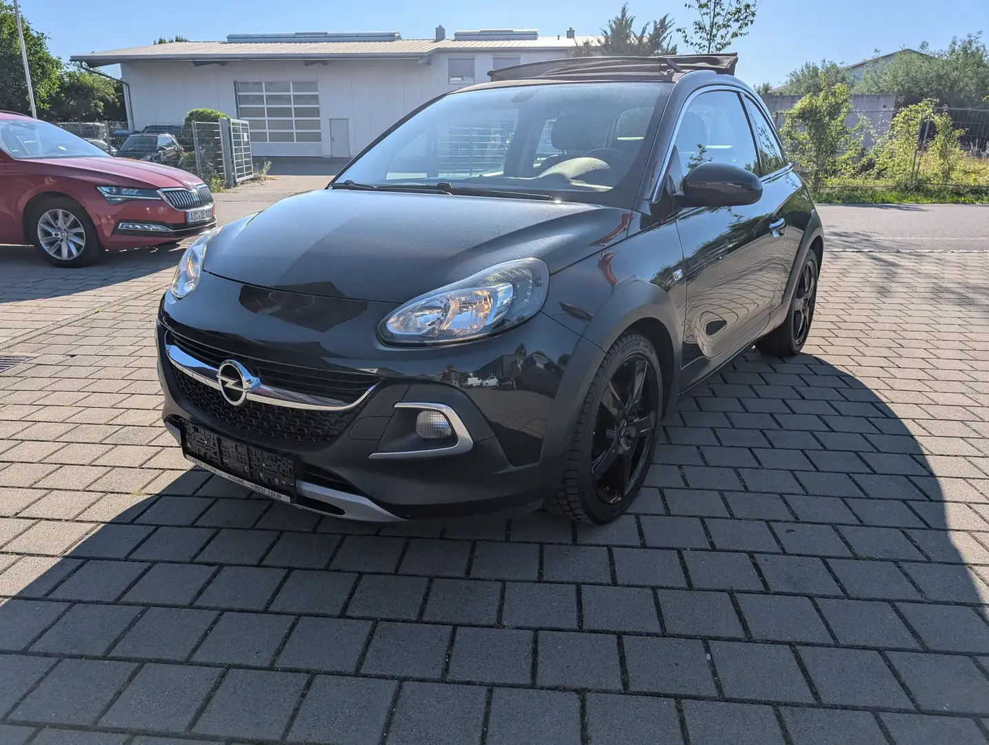 Opel Adam Rocks ecoFlex Schwarz - 1